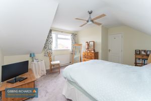 Bedroom- click for photo gallery